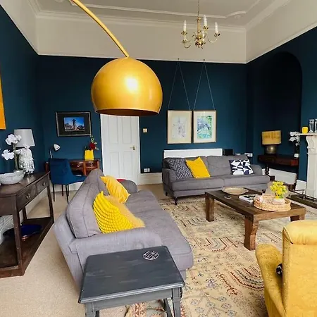 Entire Stylish Colourful Two Bed Flat In Clifton Apartment Bristol Exterior photo