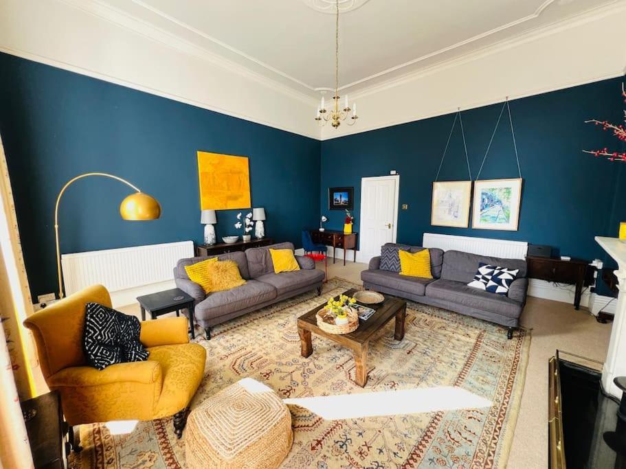Apartment Entire Stylish Colourful Two Bed Flat In Clifton *